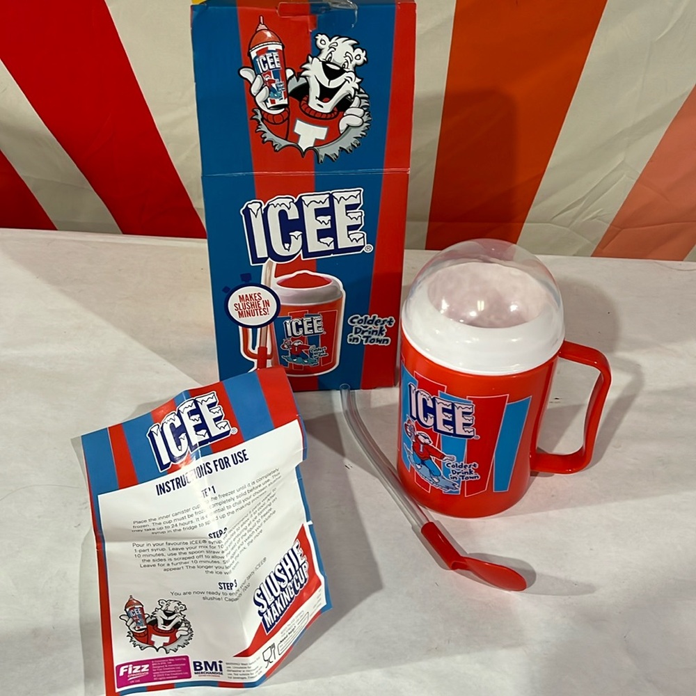 Icee slushie making cup